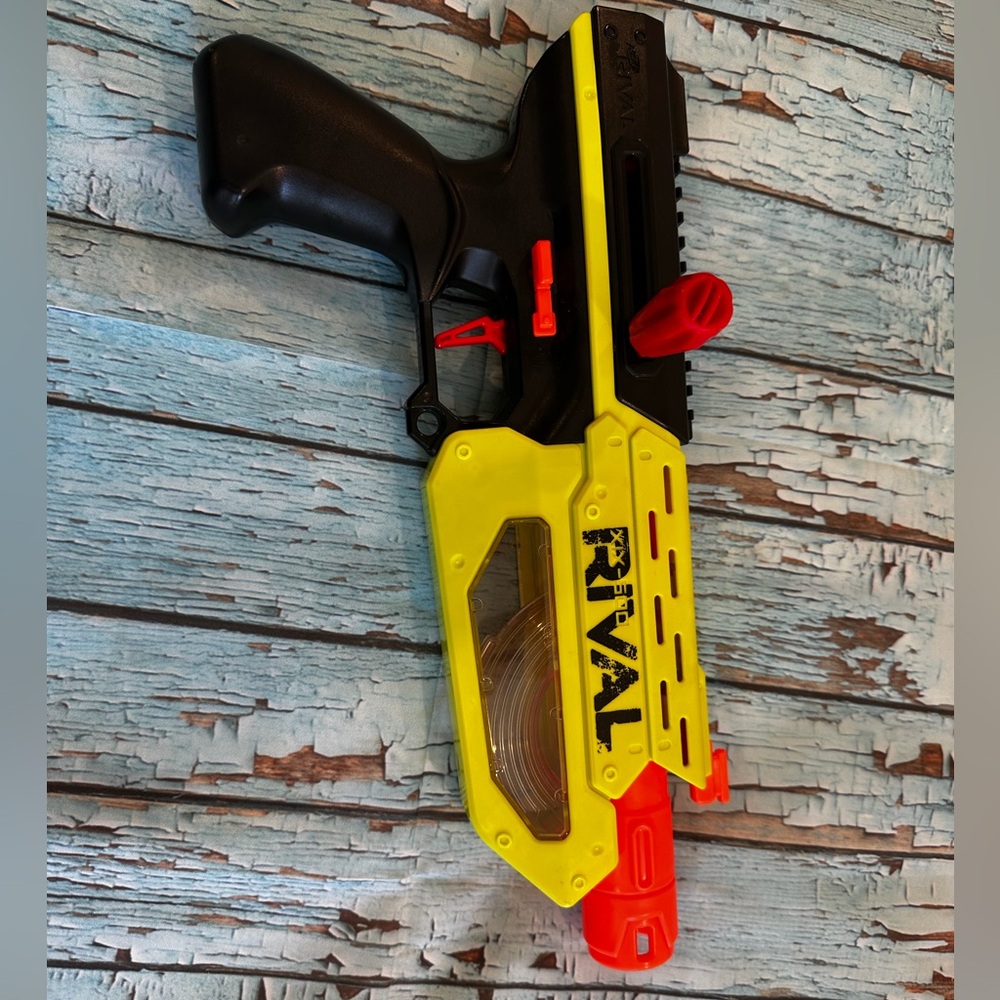 Nerf Rival Mercury toy gun with target